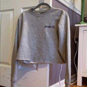 Brandy Melville Long sleeve cropped sweatshirt